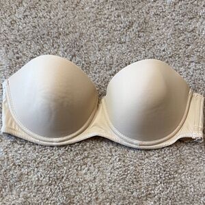 Calvin Klein Cream Strapless Bra